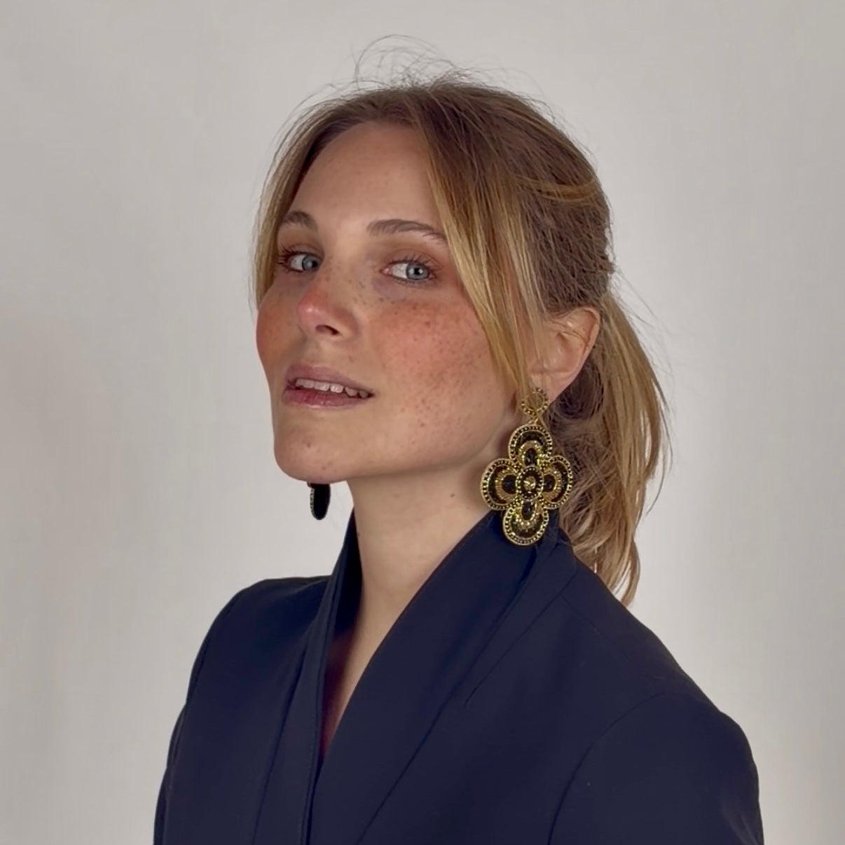 Boucles d'oreilles brodées Perlées Prisca