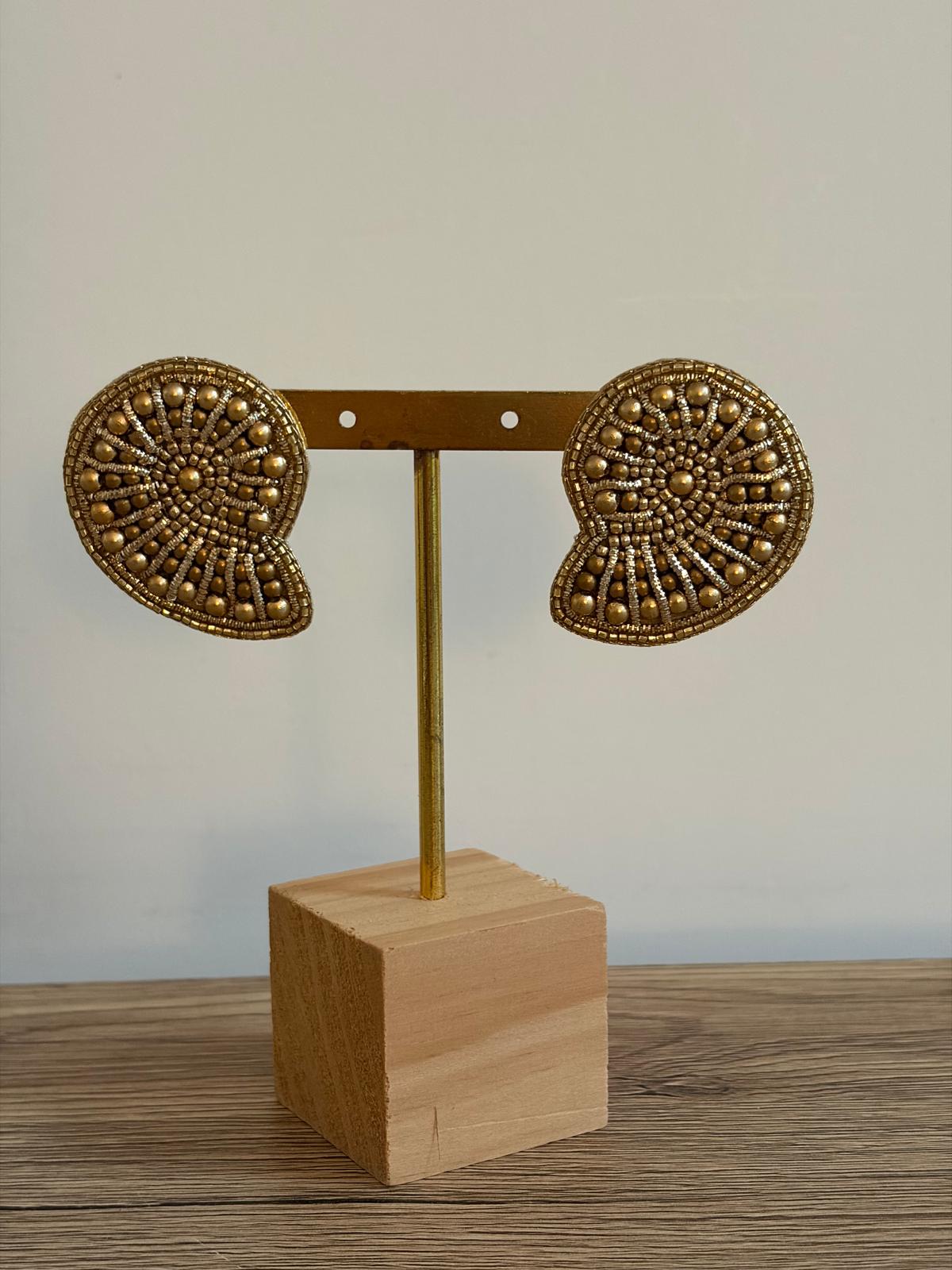 Boucles d'oreilles brodées Perlées Nautilia