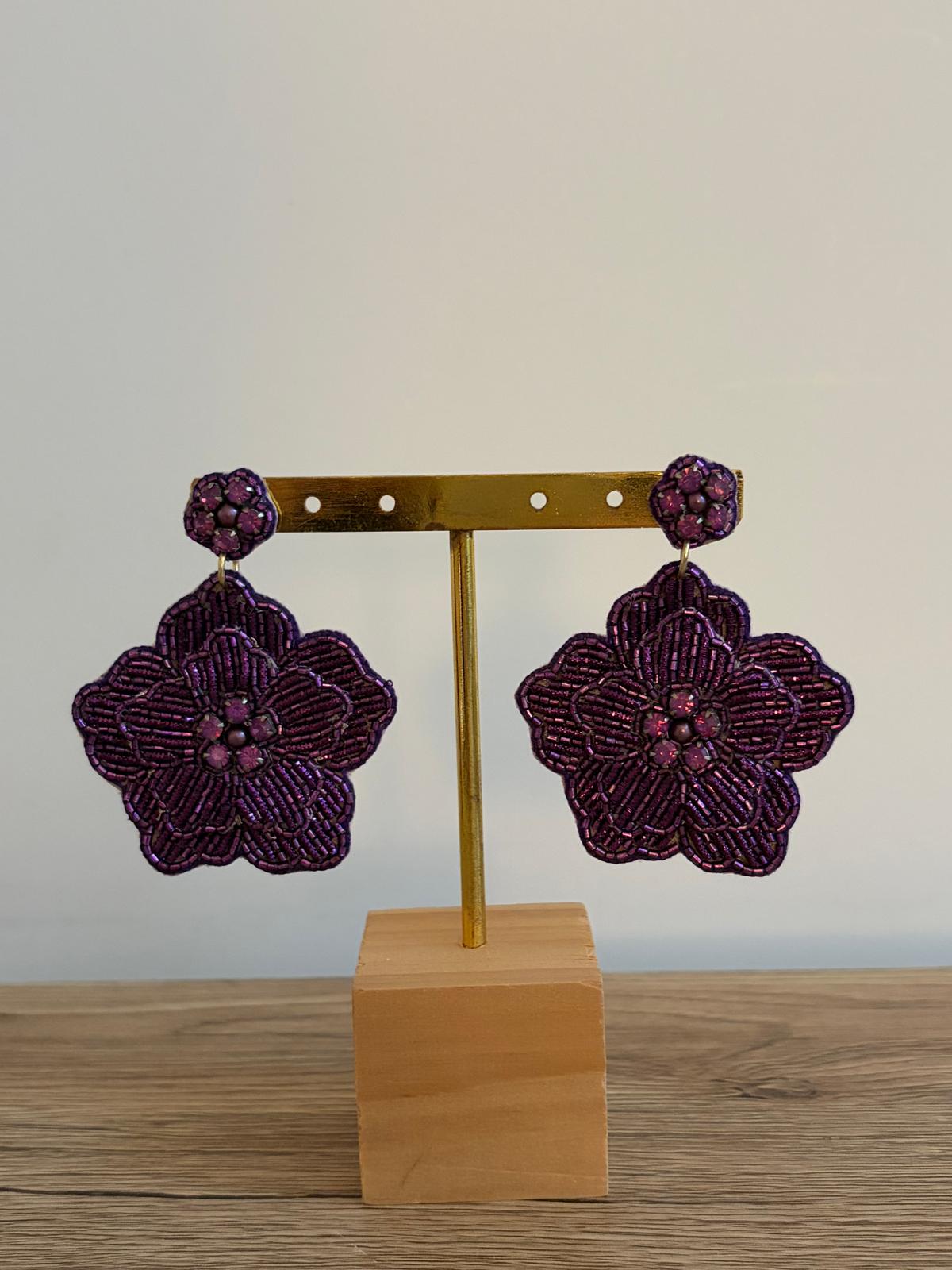 Cassiopeia embroidered earrings