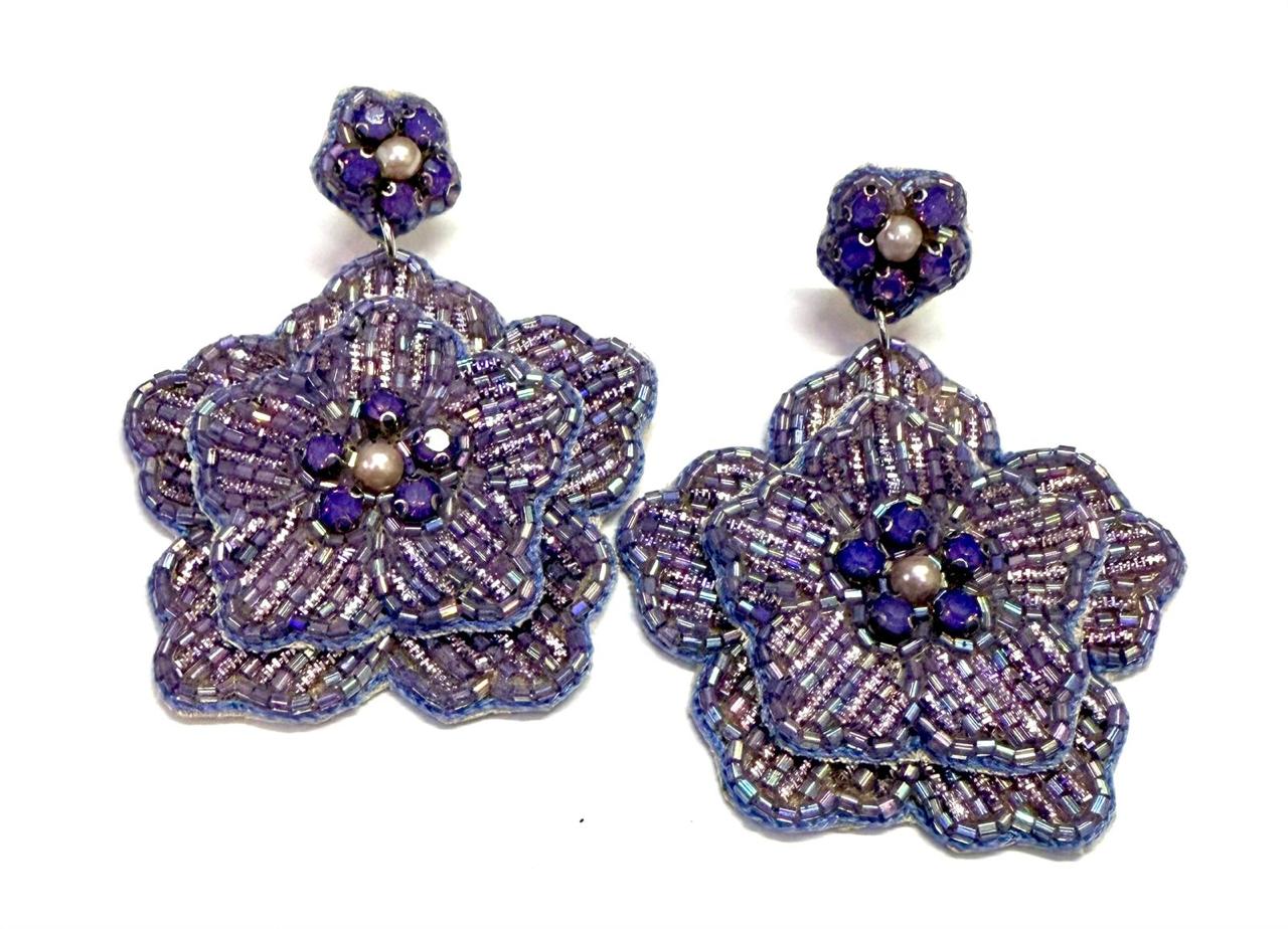 Cassiopeia embroidered earrings