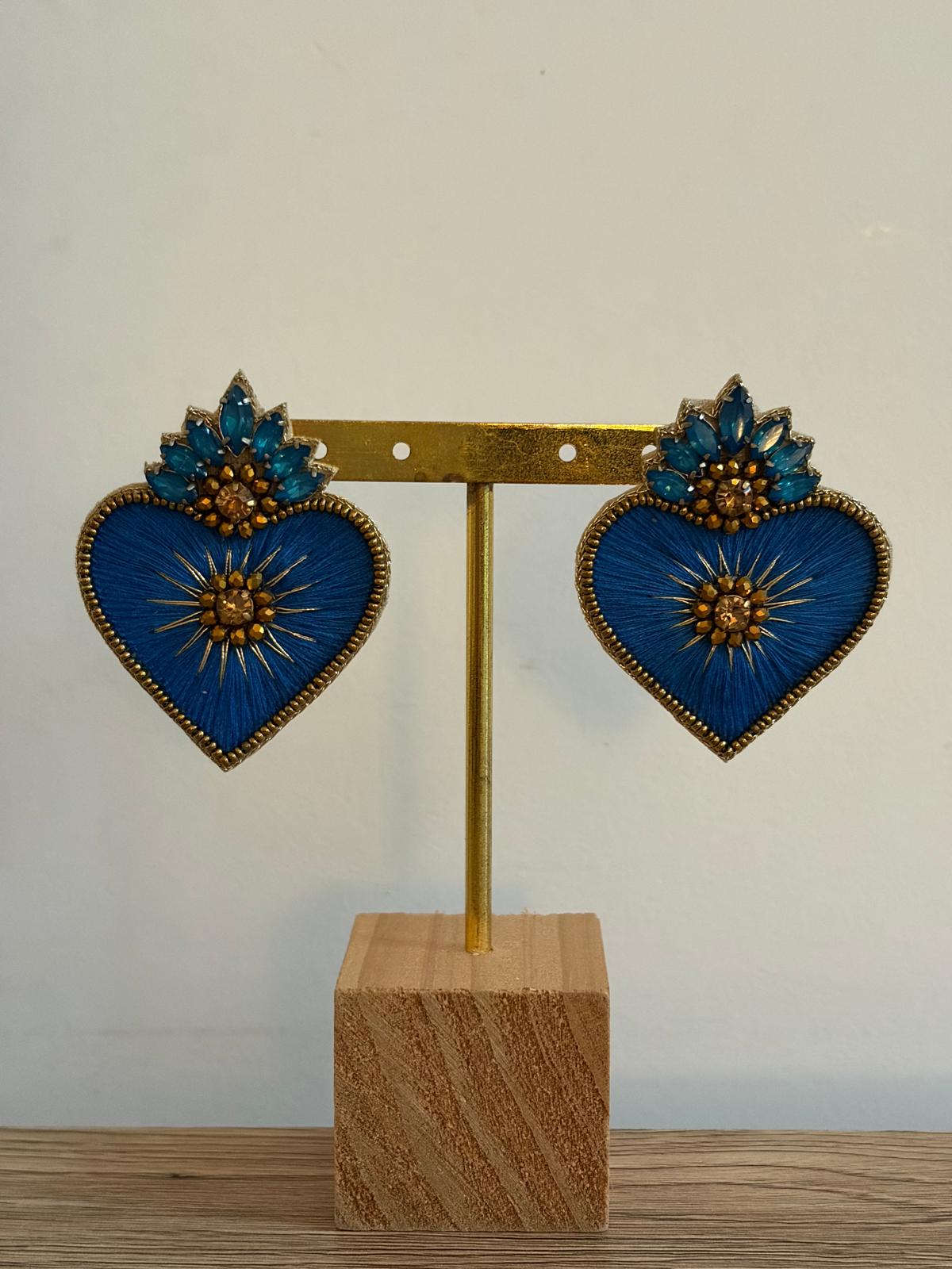 Boucles d'oreilles brodées Perlées CARITAS