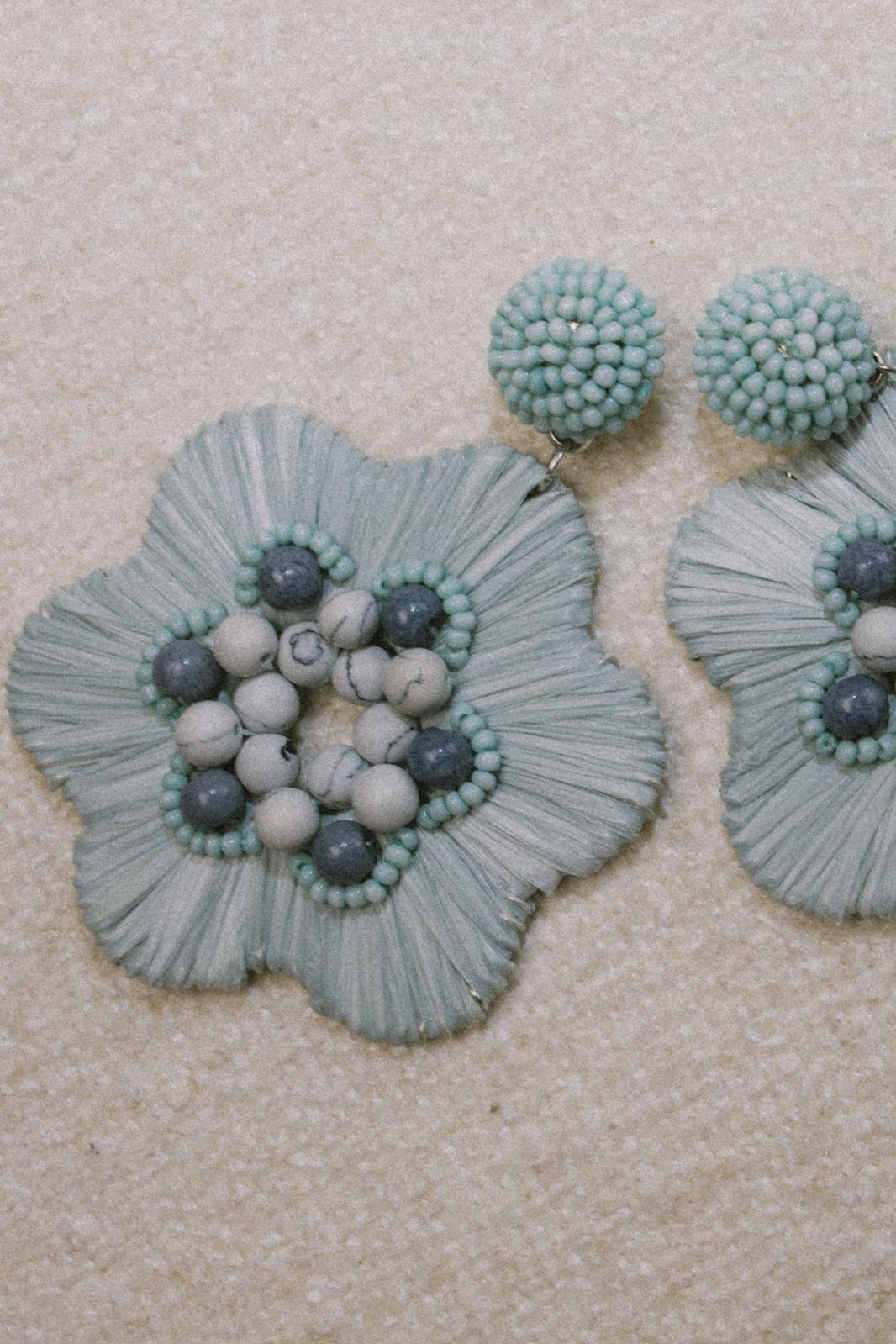 Boucles d'oreilles brodées Perlées Flora