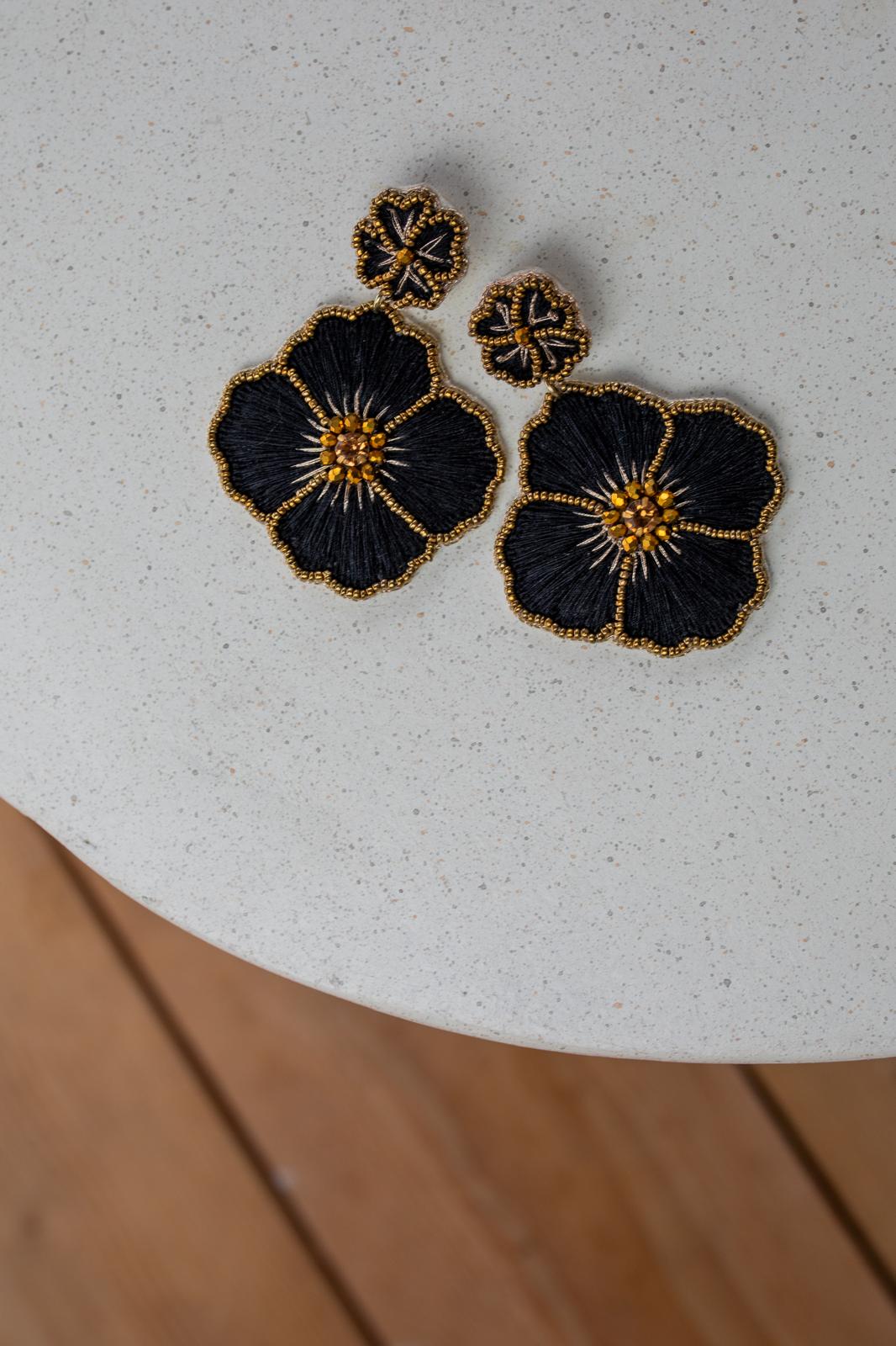 Cassiopeia embroidered earrings